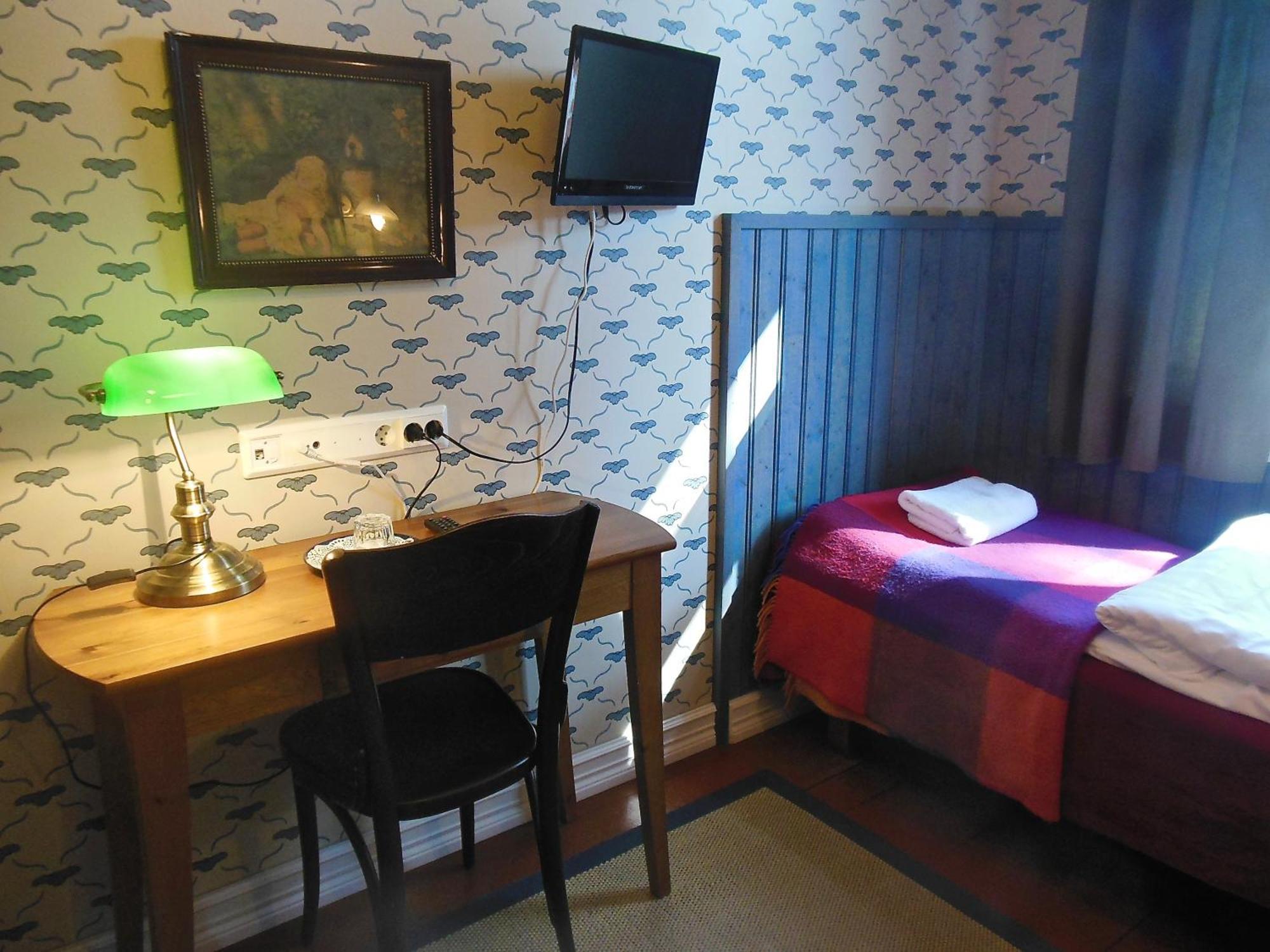 Hotel & Cafe Lanterna Nauvo Quarto foto