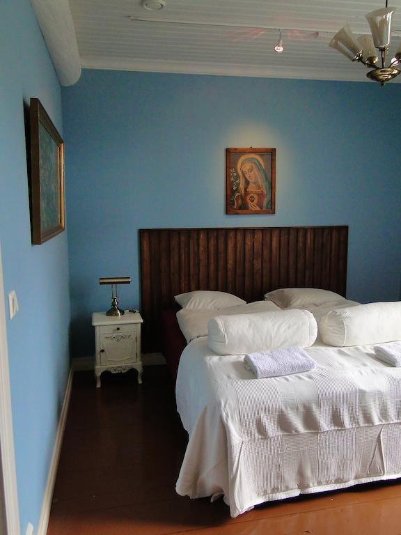 Hotel & Cafe Lanterna Nauvo Quarto foto